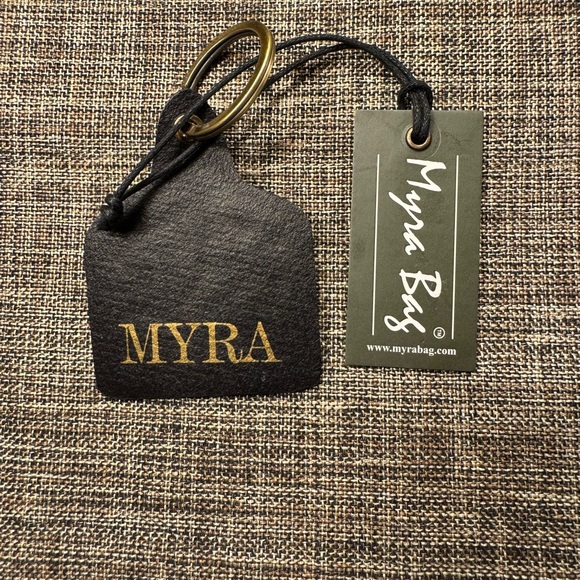 Myra Bag “Twlight’s First Bloom”  Tooled Leather  Key Chain  S-9814 NWT - Picture 8 of 12
